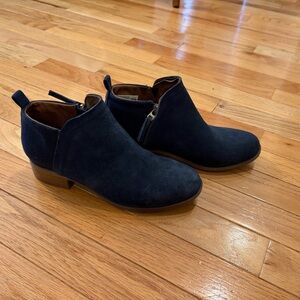 Tom’s Deia Women’s 6M Ankle Boots Navy Blue Side-Zipper Suede/Heritage Canvas